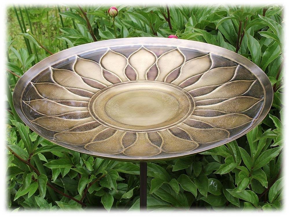 Brass Birdbath with Stake L66222