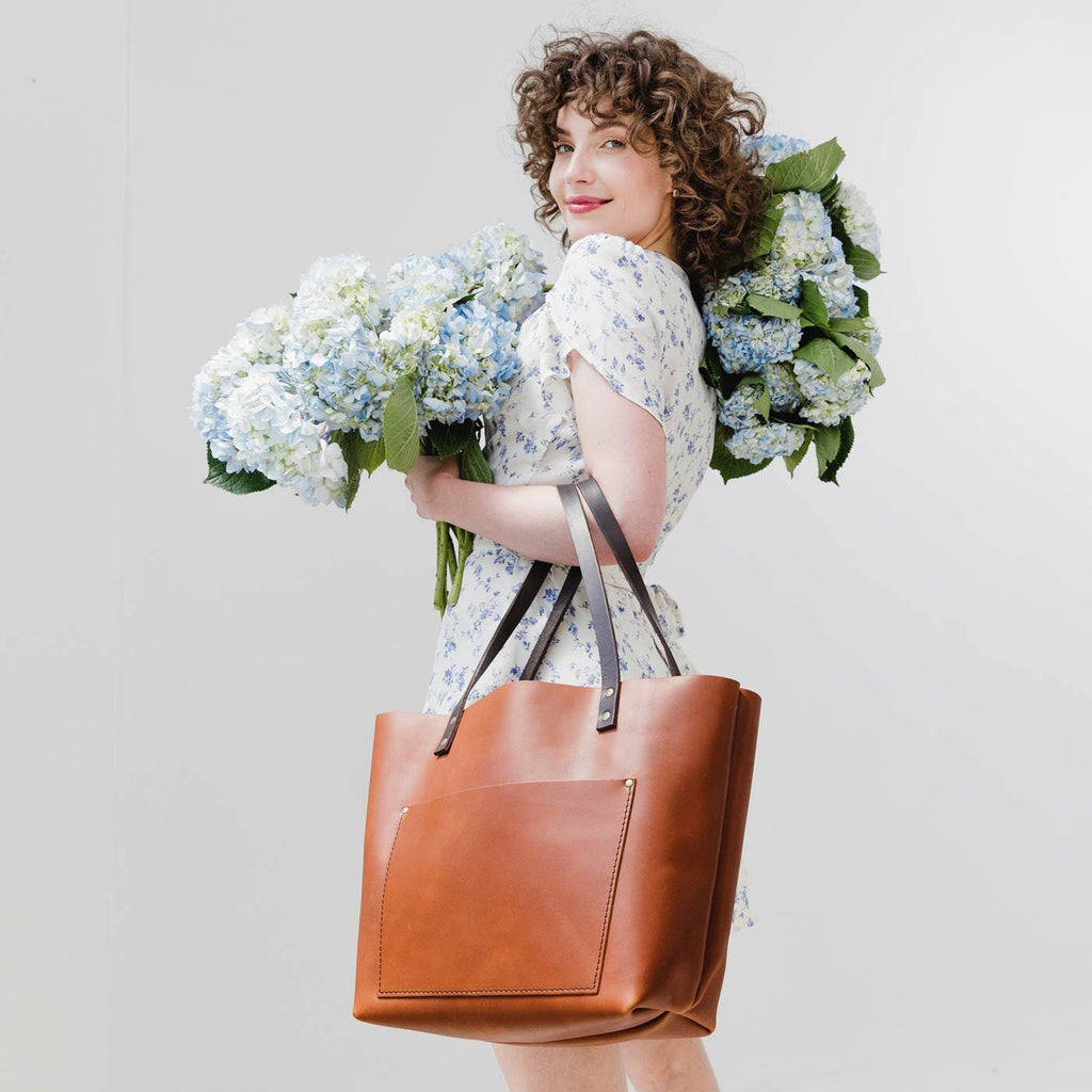 Classic Tote Y123389