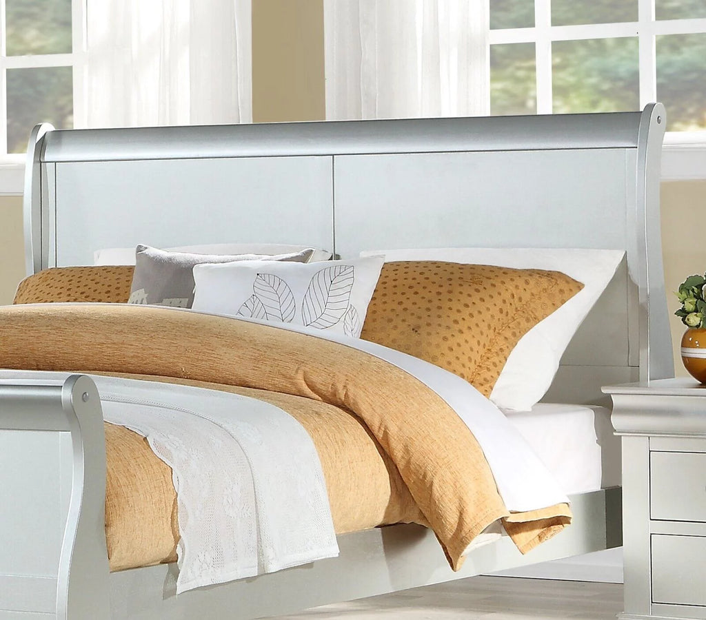 3pc Bedroom Set Eastern King Bed 2x Nightstands Q350839