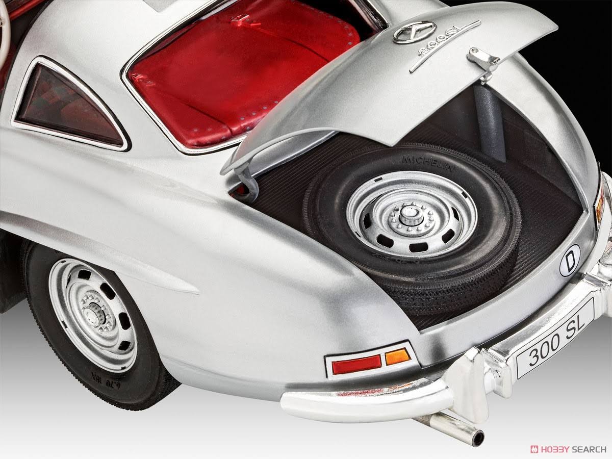 Model Car Kit 1:12 C95211