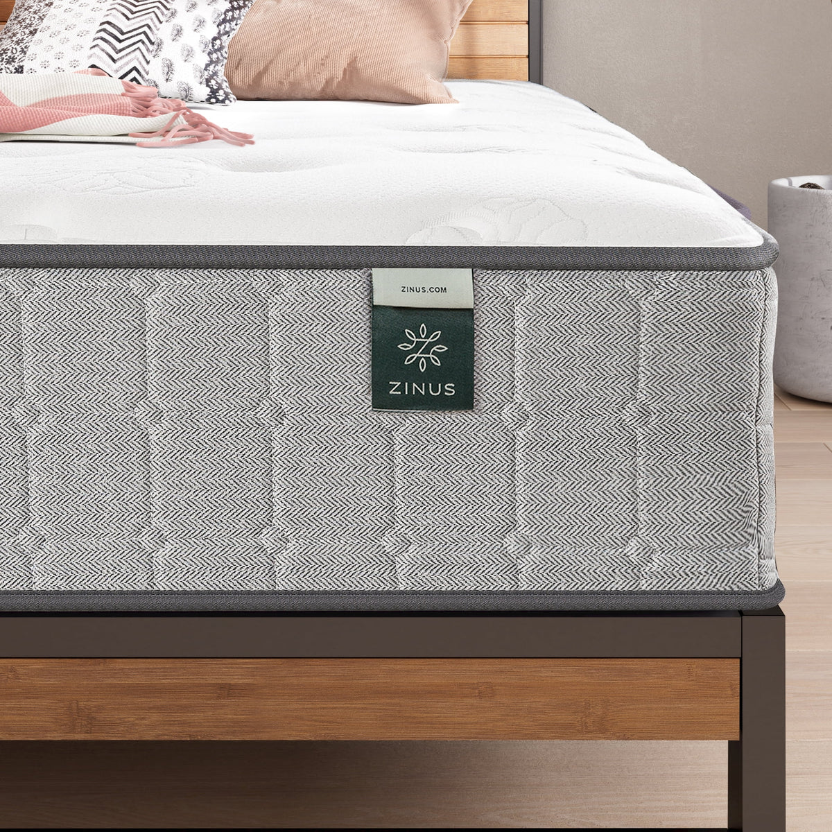 10 Hybrid Cooling Gel Memory Foam Pocket Spring Mattress Q485