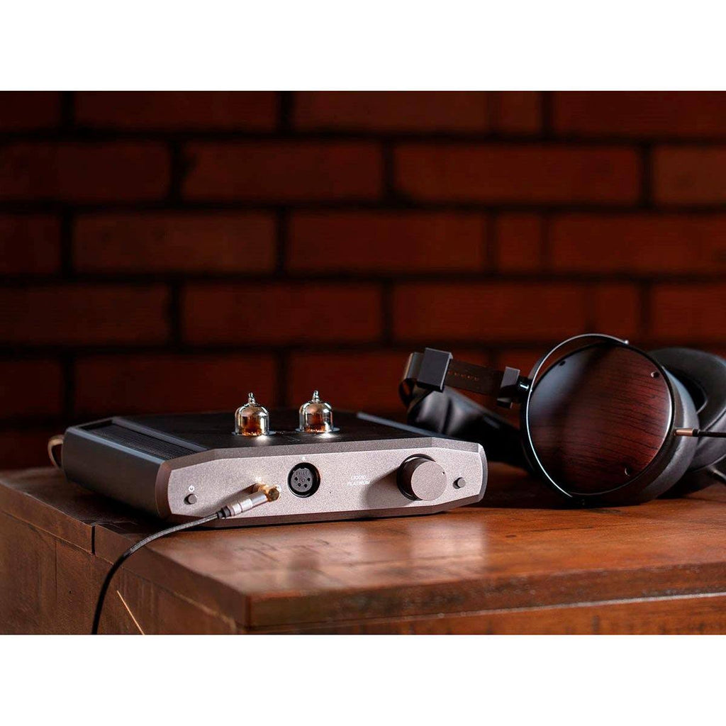 Liquid Platinum Headphone Amplifier U3250