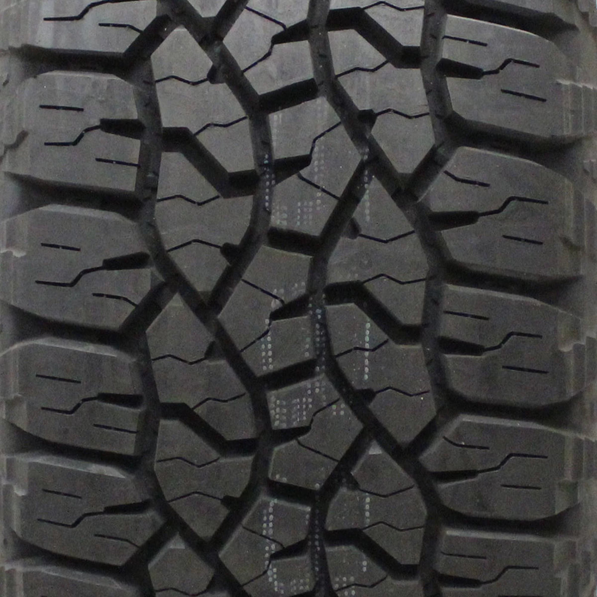 All-Terrain Tire 235/75R15 105S J233
