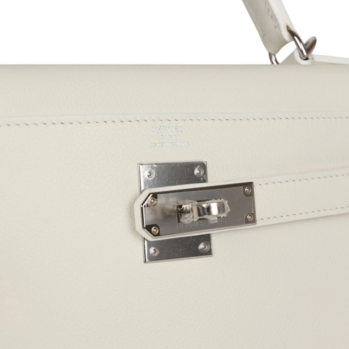 White 28 Retourne Handbag D112071
