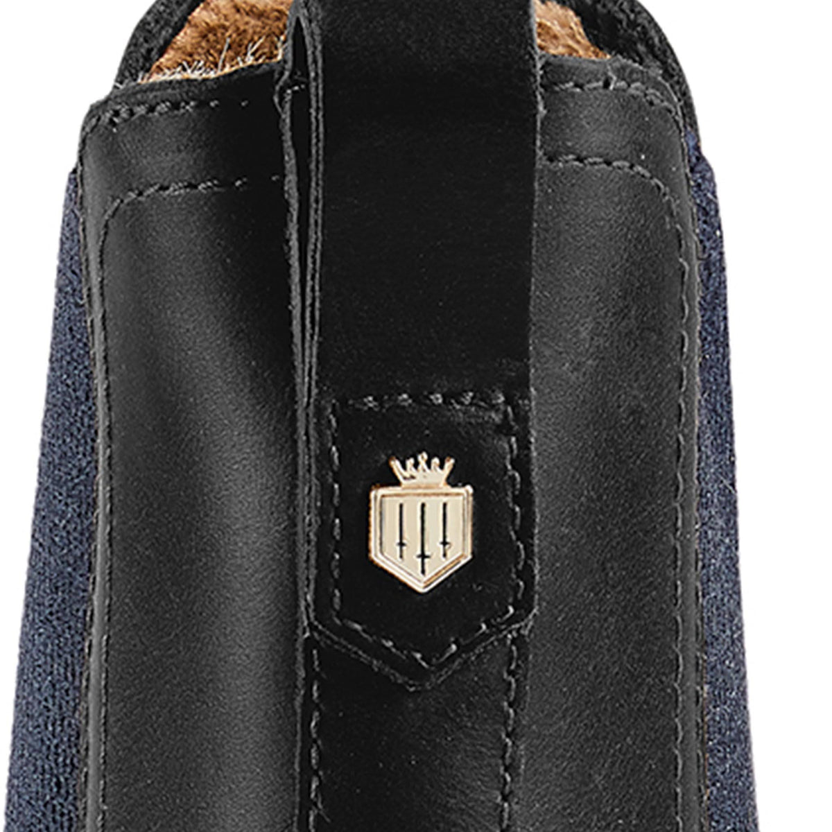 Black Sheepskin UK 6 EU 39 B71959
