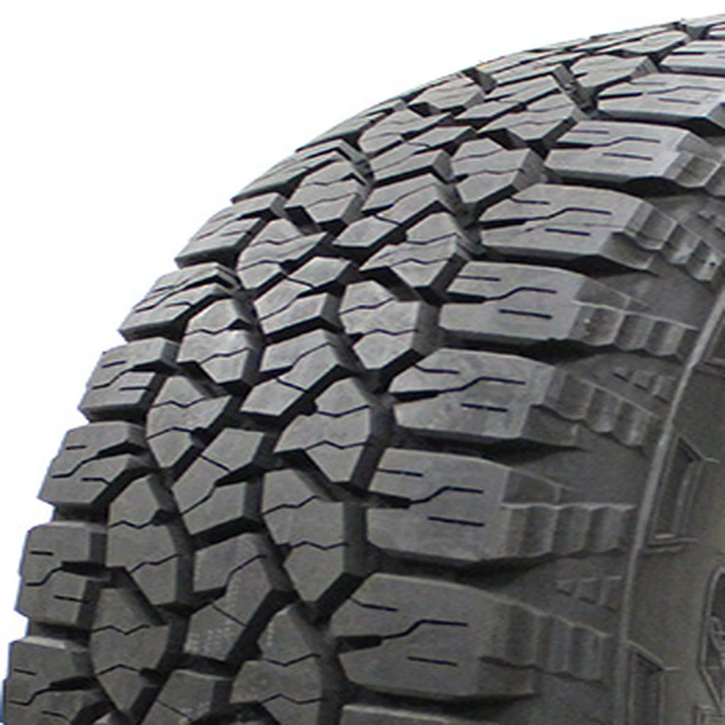 All-Terrain Tire 235/75R15 105S J233