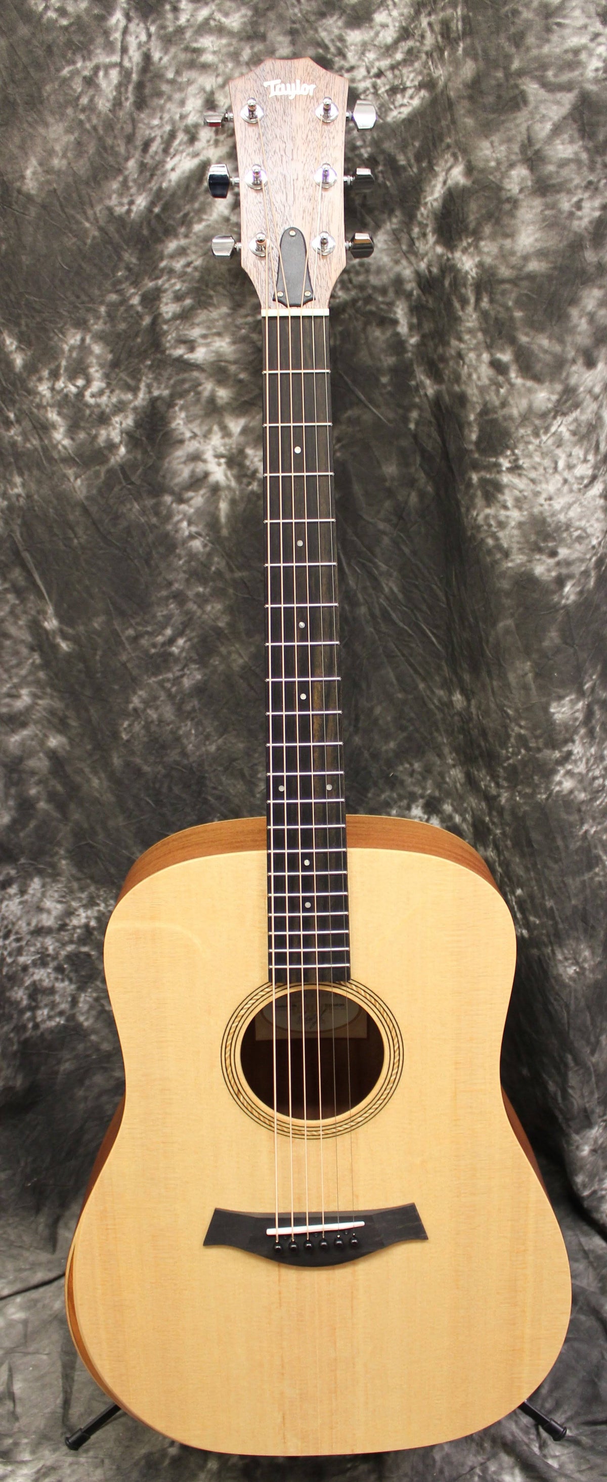 Dreadnought Acoustic Electric Guitar P91643