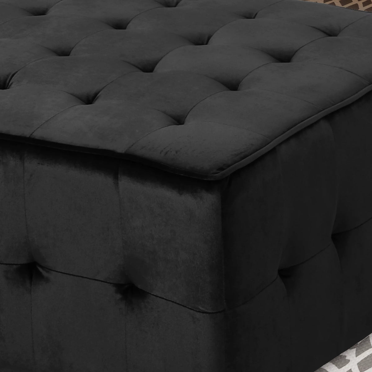 Black Velvet Tufted Ottoman I4195