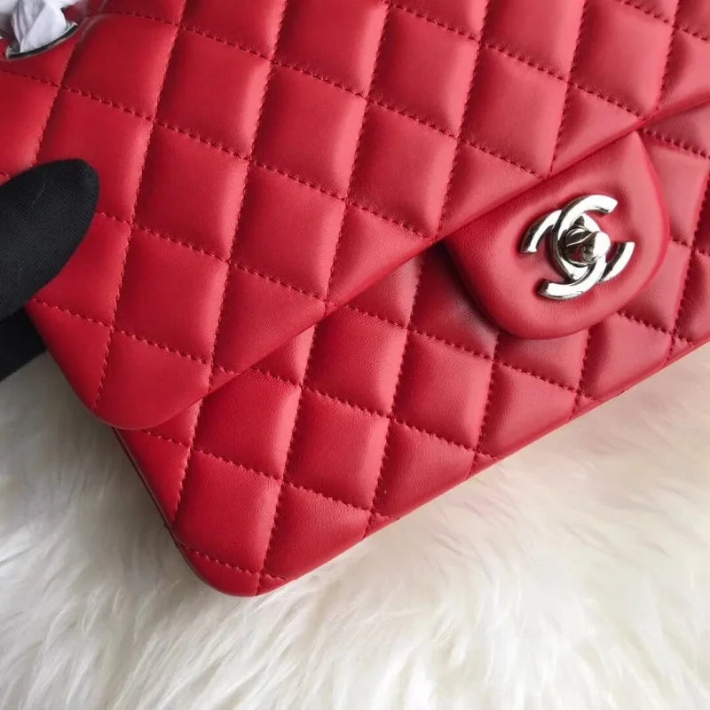 Red Medium Size Lambskin Leather Flap Bag N162