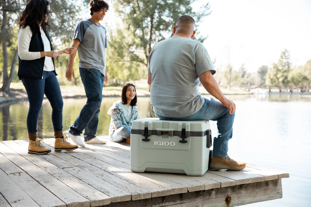 52 QT Wheeled Ice Chest Cooler J18078