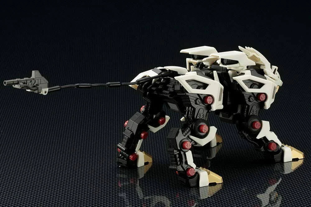 1/100 Scale Action Figure V6573