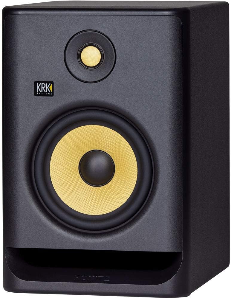 7 6.5 2-Way Active Studio Monitor with Isolation Pad & XLR Cable Bundle M750309