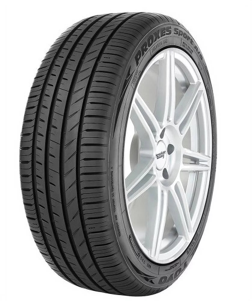 235/60R18 103W Performance Passenger Tire D820