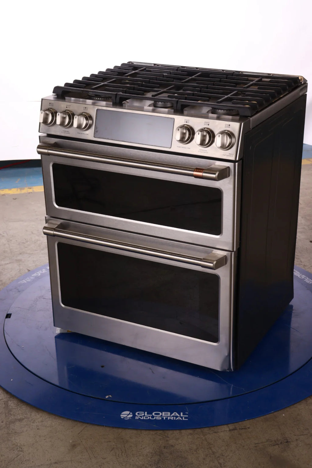 30 In. Slide-In Double-Oven Gas Convection Range Q2115
