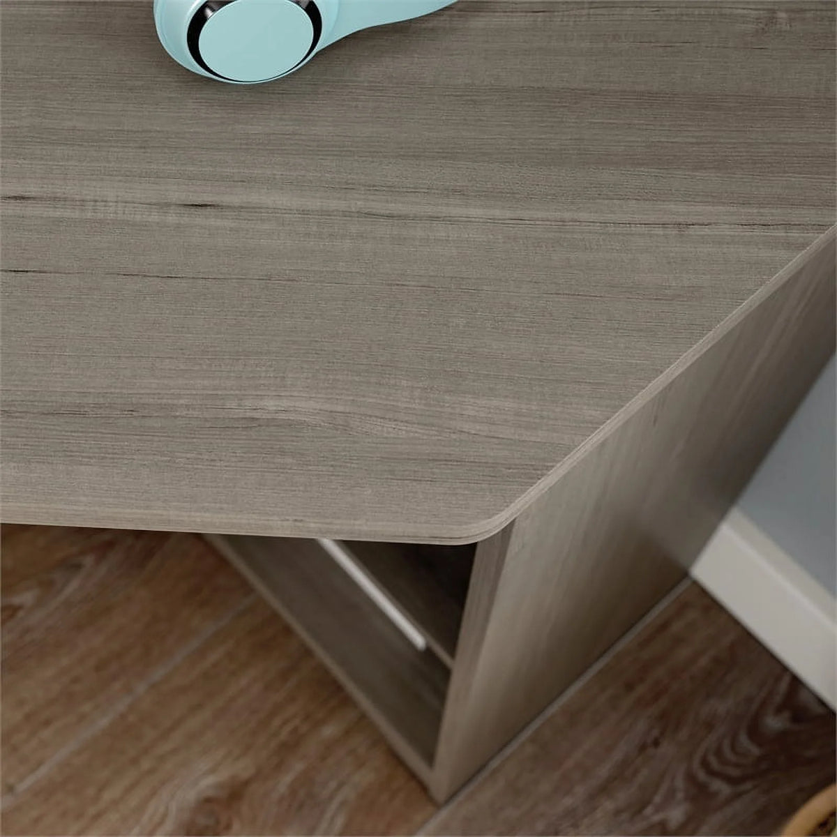 Engineered Wood Corner Desk S955139