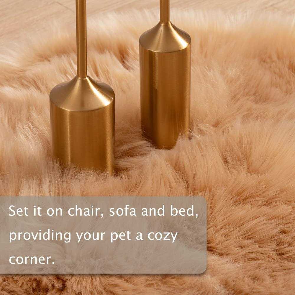 Soft Faux Fur Pet Bed Mat Z795934