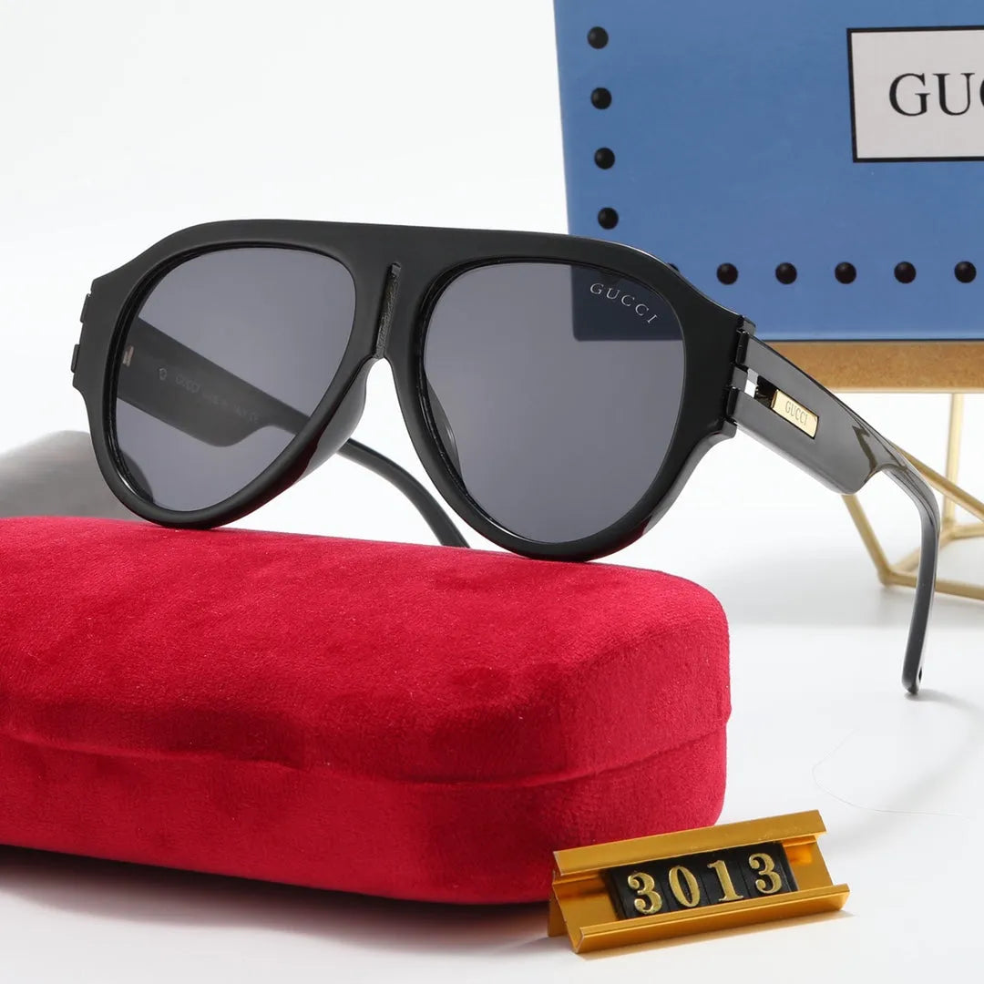 Oval Two-Tone Polarized Sunglasses G254636